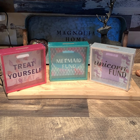 Block bank for use as is or repurpose for crafting - Picture 1 of 6